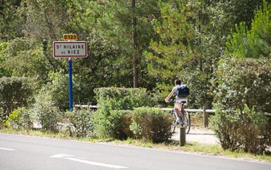 Toegang tot Saint-Hilaire-de-Riez met zijn fietspad