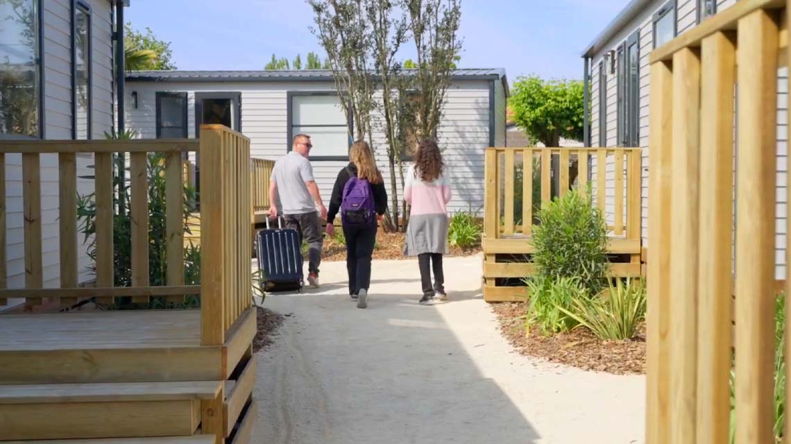 Vidéo du village piétonnier du camping en Vendée