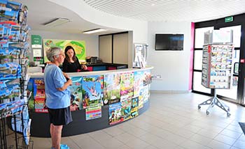 General view of the reception of Les Écureuils campsite in Saint-Hilaire-de-Riez