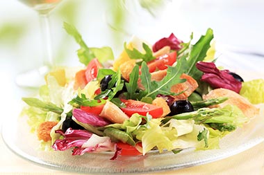 Rocket salad, tomato and lettuce at the Amy's House restaurant at the campsite in Saint-Hilaire-de-Riez