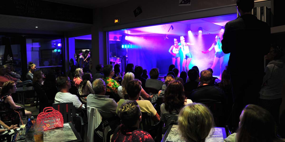 Soirée spectacle avec animation au camping Les Écureuils en Vendée